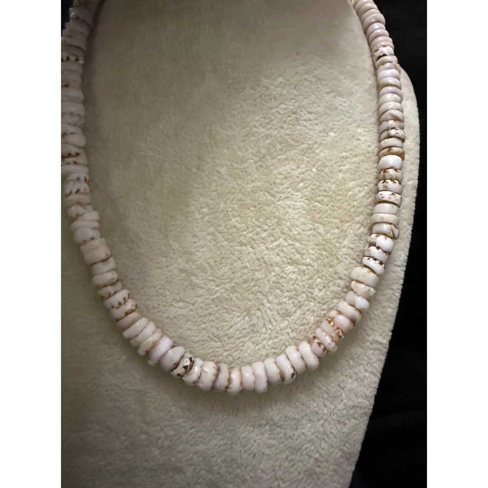 Vintage Puka Shell Necklace White Brown Speckled Disk Beads Barrel Clasp 18 In